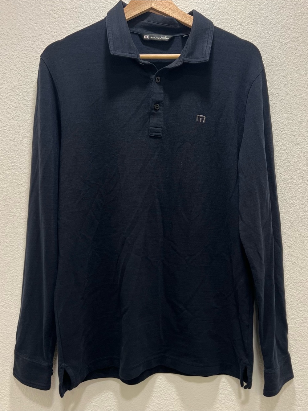Travis Mathew Men’s Long Sleeve Polo Shirt Sz Medium Golf Office Performance